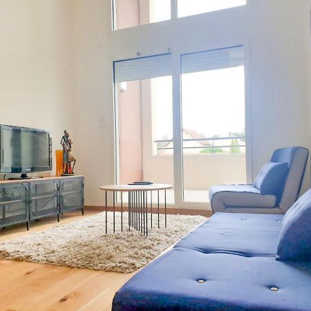 Le Loft D'Or A 10Min De Lyon Apartment ชองปาญ-โอ-มงต์-ดอร์ ภายนอก รูปภาพ